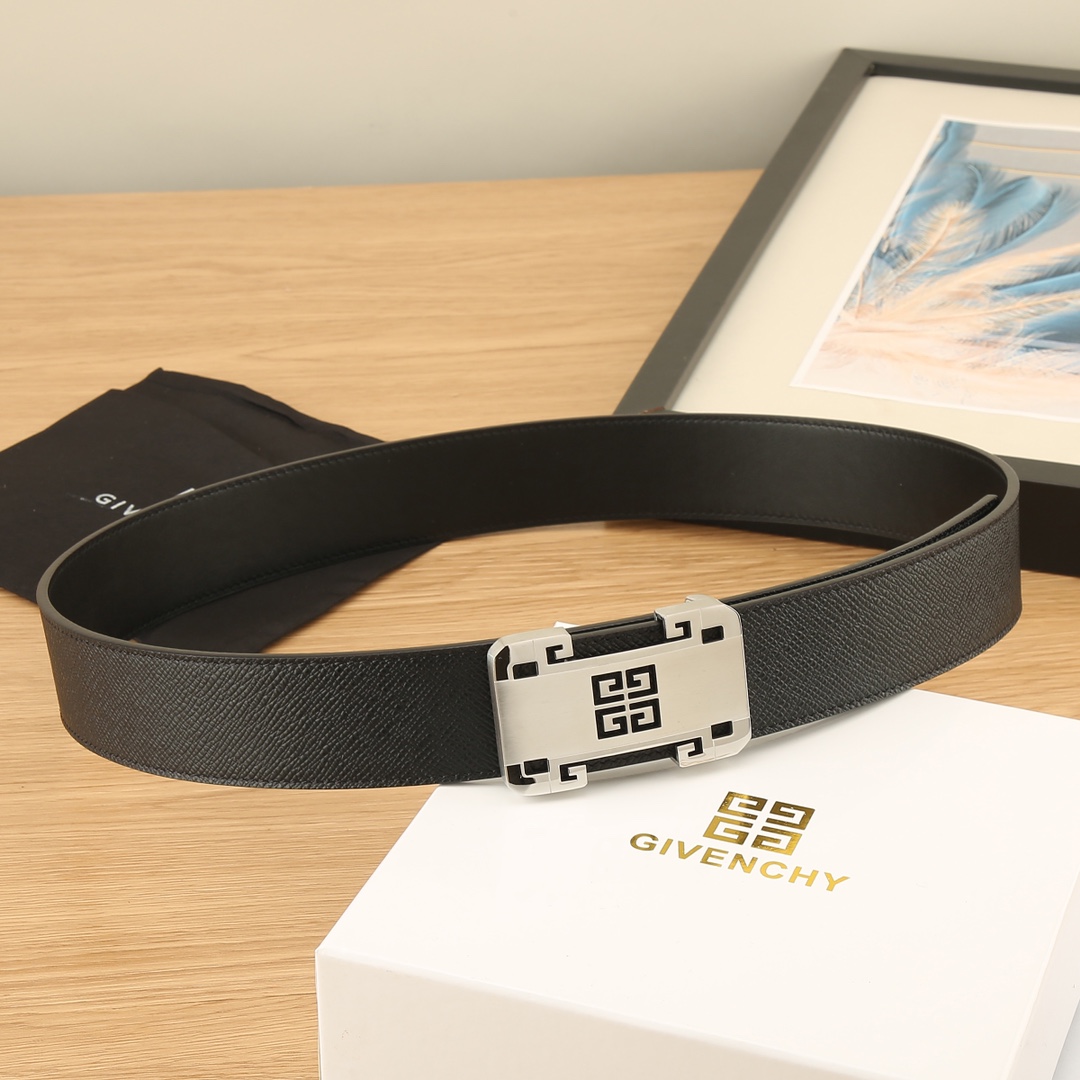 Givenchy belt-50