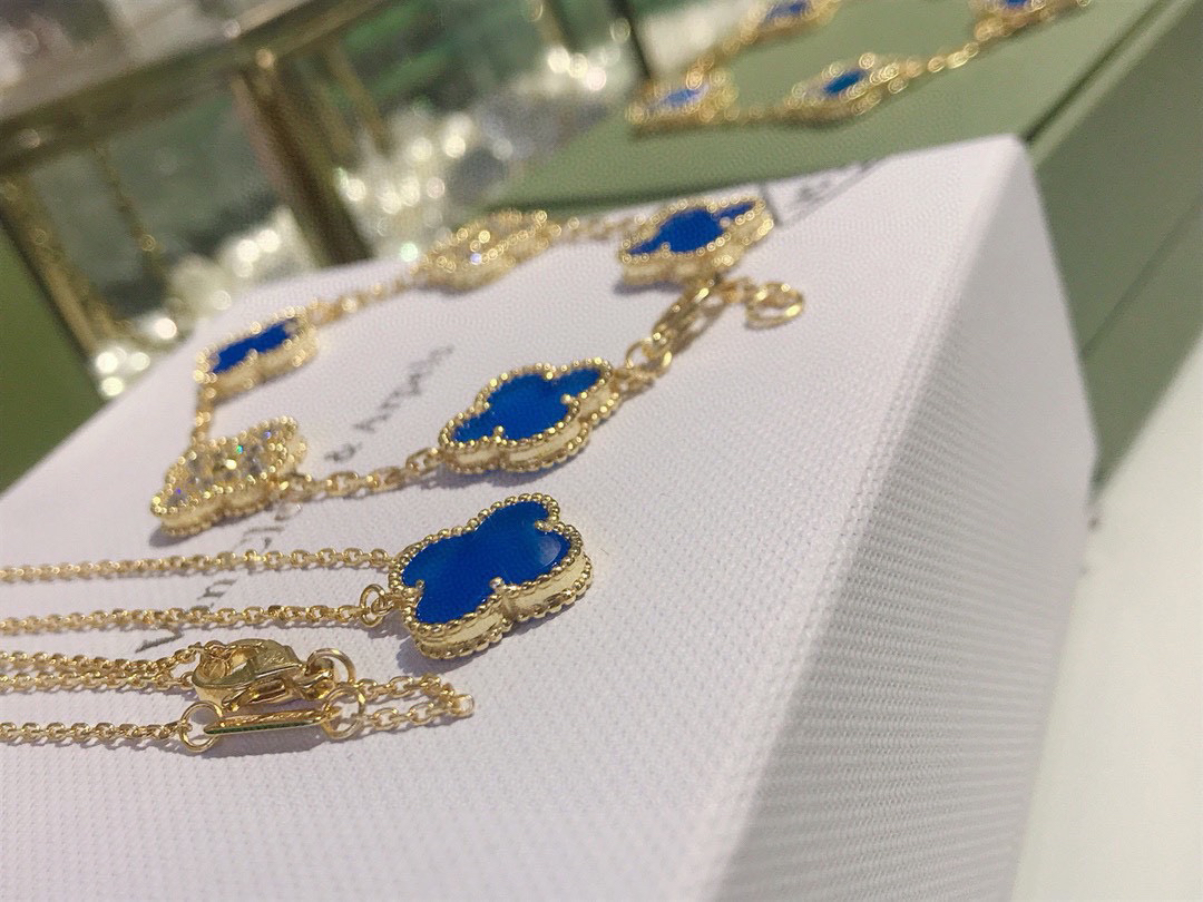 Van Cleef & Arpels Bracelet-60