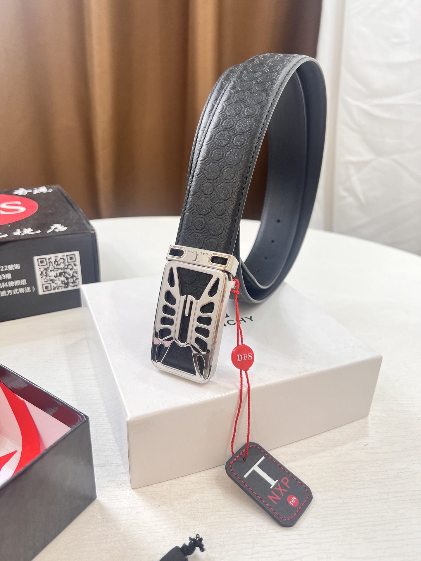 Givenchy belt-138