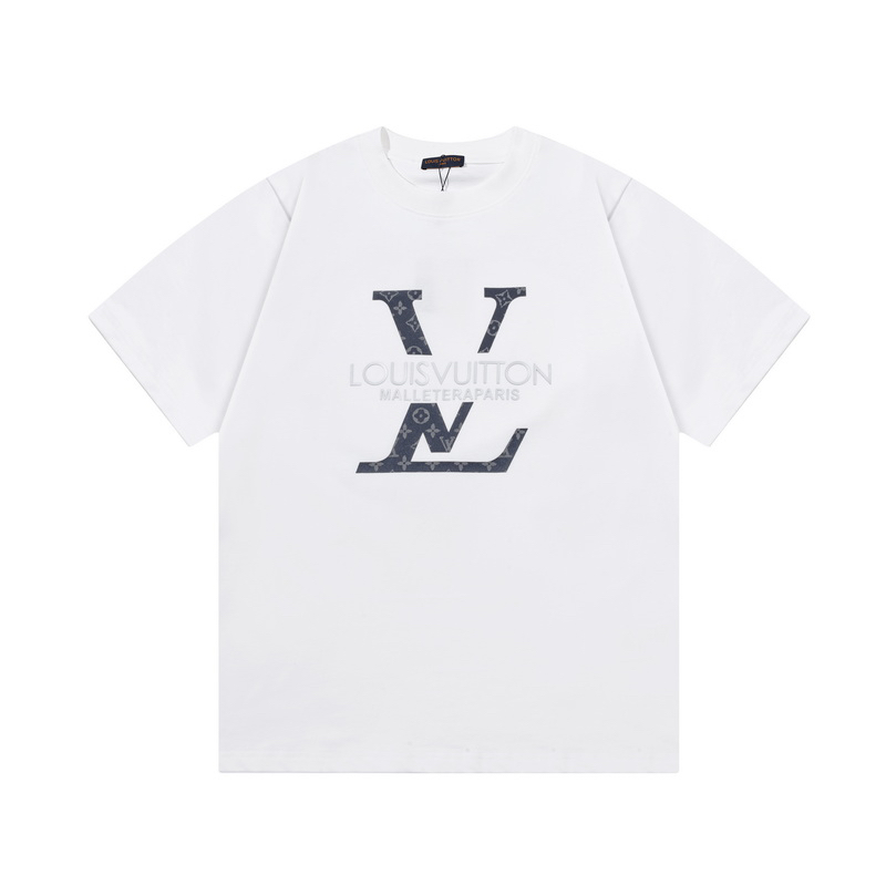 LV clothing-46