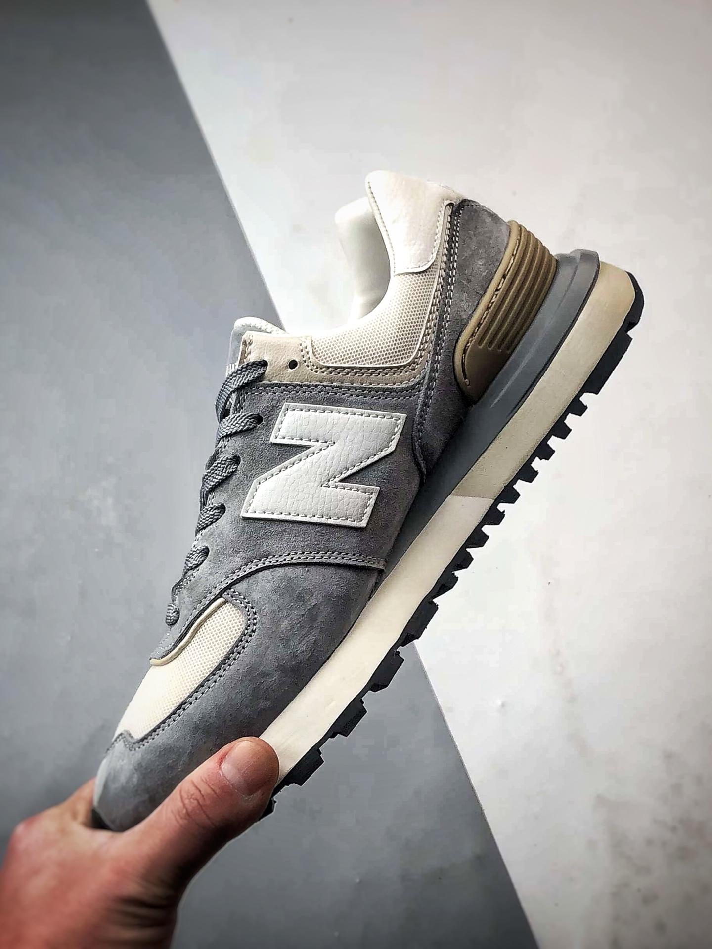 New Balance Sneakers-200