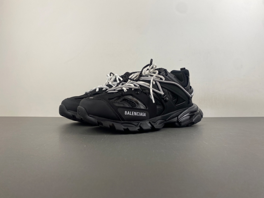 Balenciaga 3.0800592-WTRHK 1020
