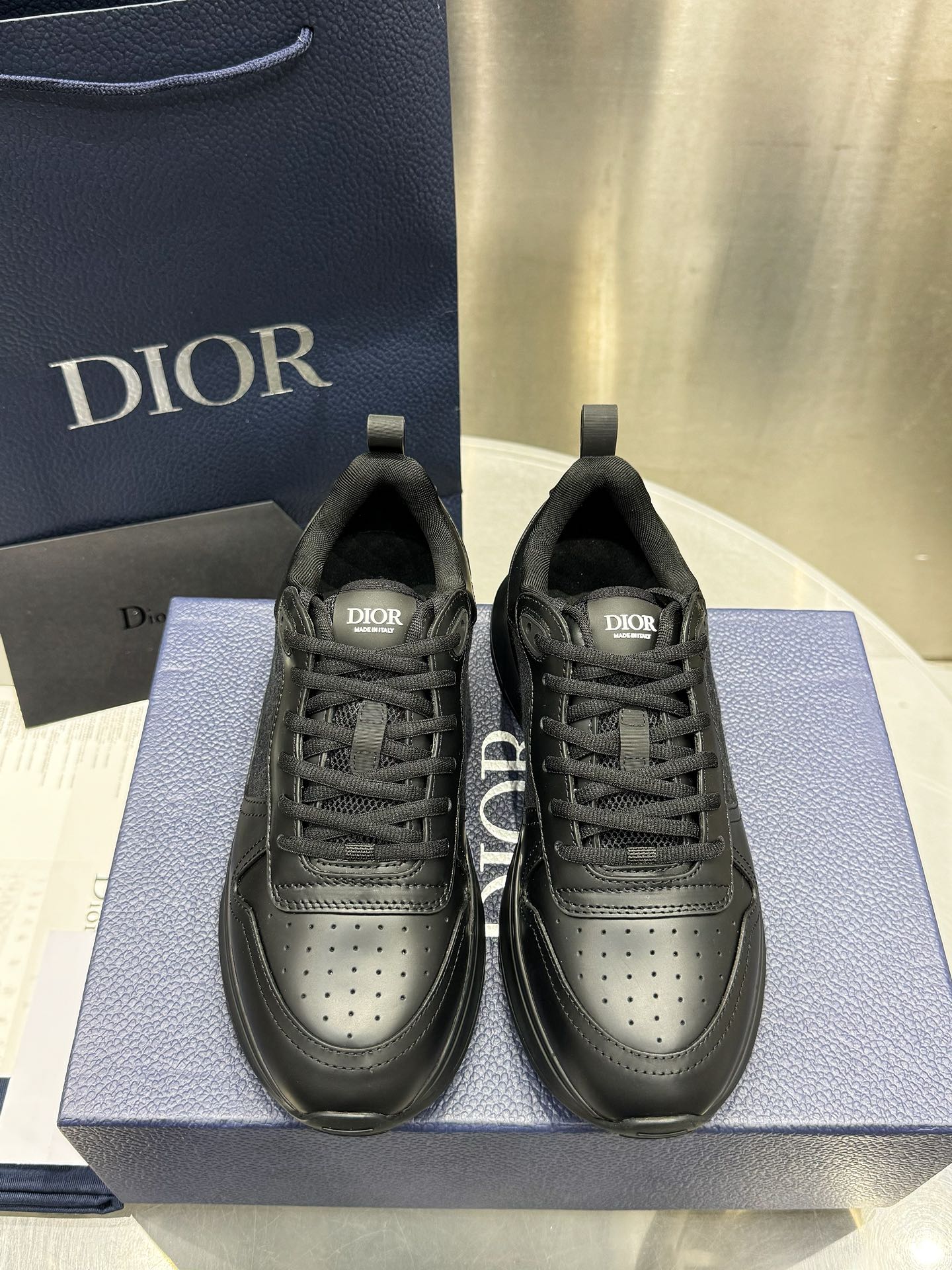 Dior Sneakers-66