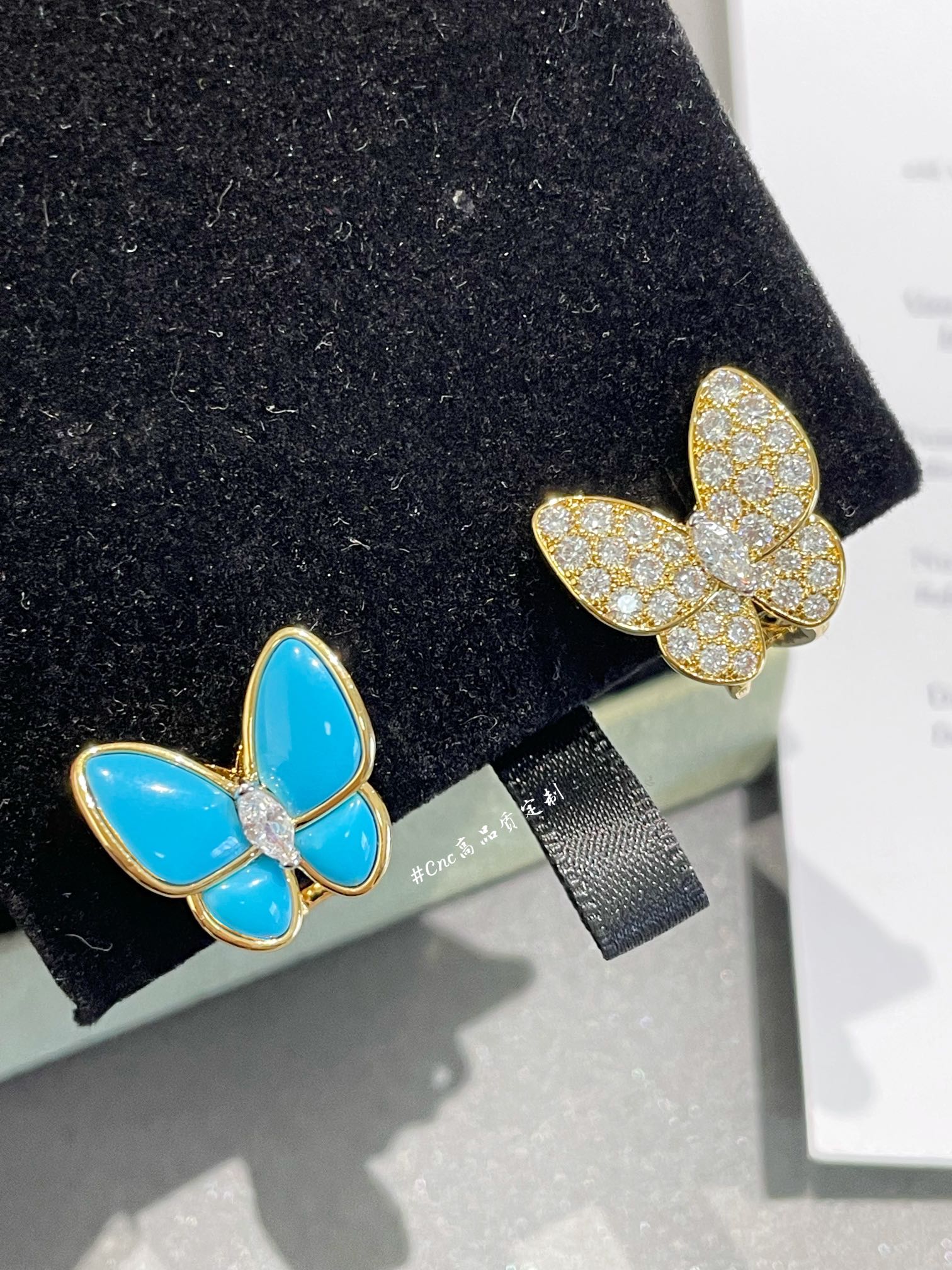 Van Cleef & Arpels earring-24