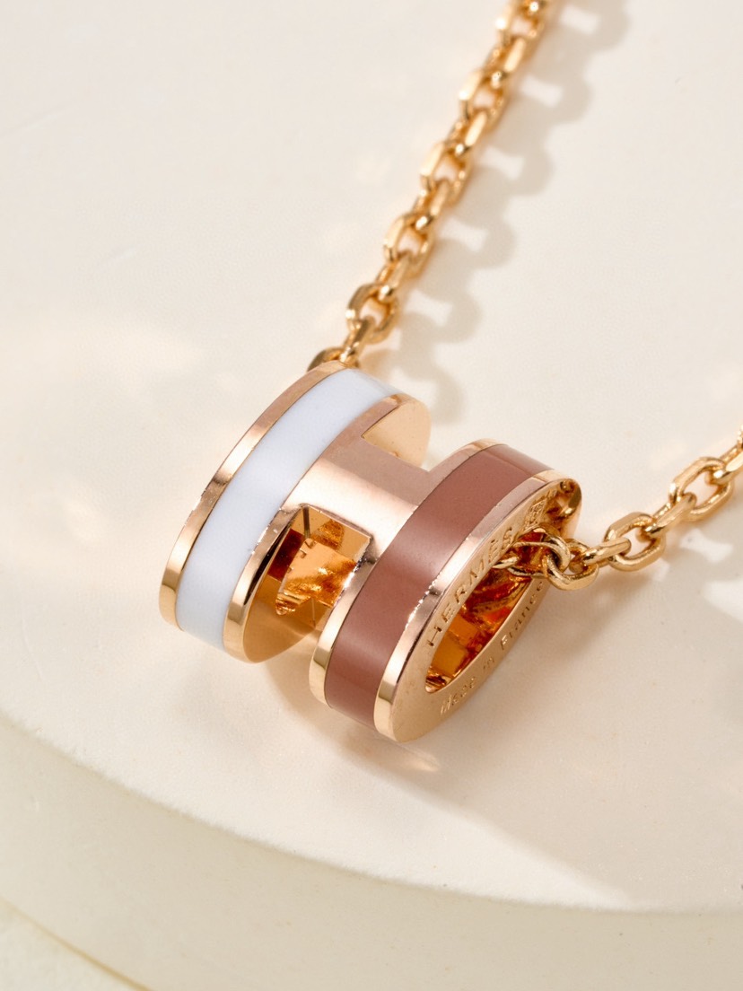 Hermes necklace-16