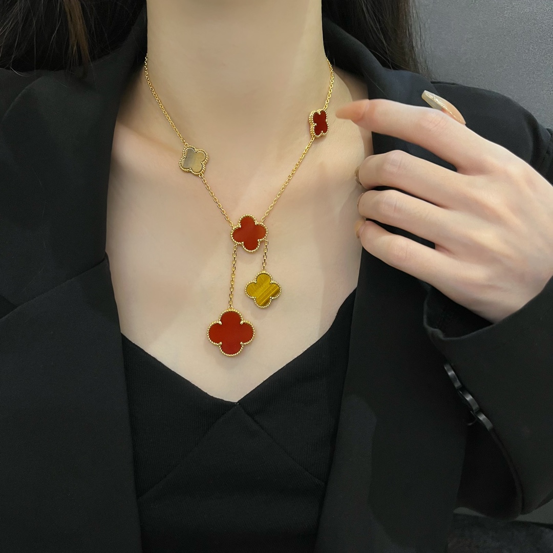 Van Cleef & Arpels necklace-93
