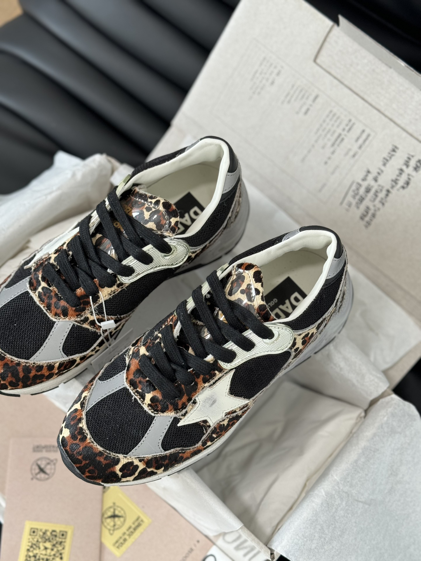 Golden Goose Sneakers-40