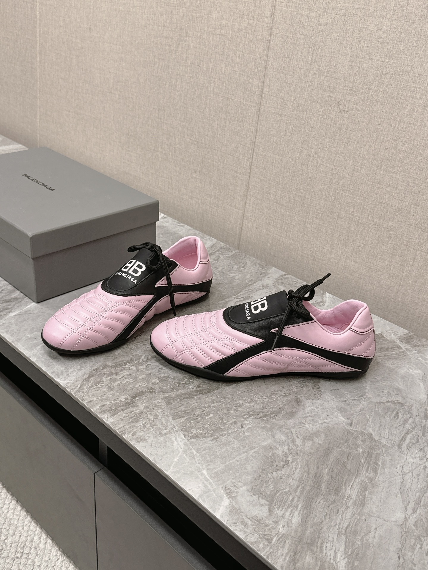 Balenciaga  Sneakers