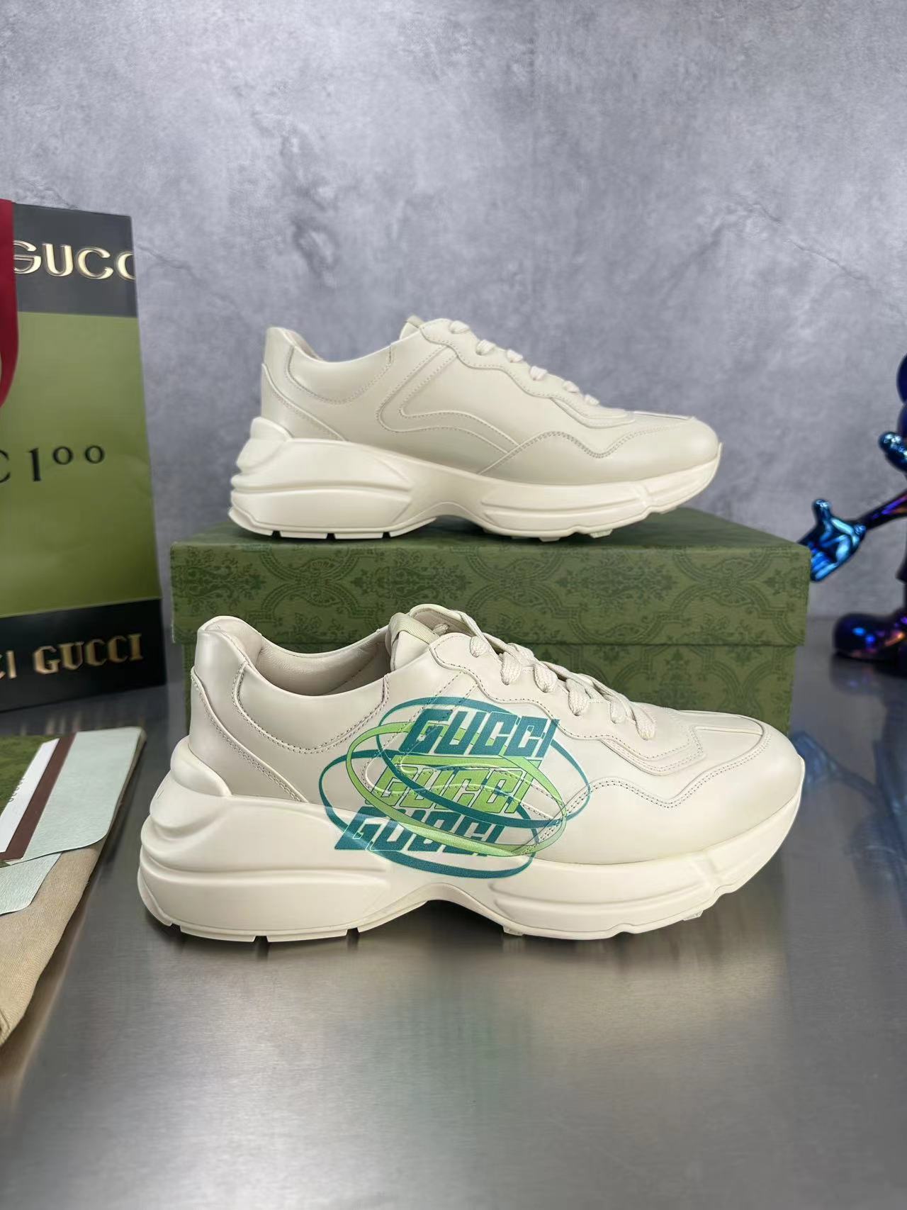 Gucci Sneakers-61