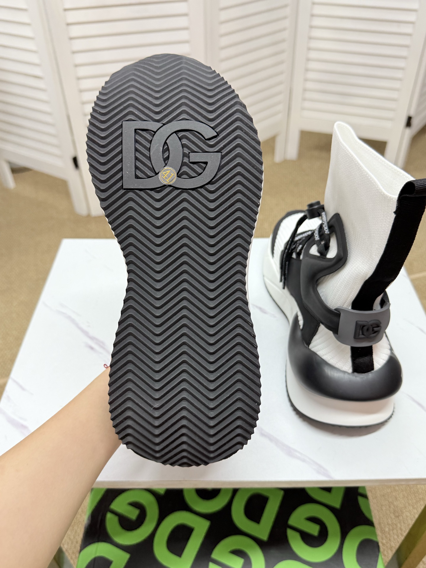 D&G Sneakers-85