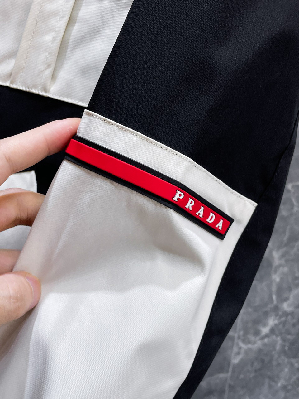 Prada Clothing-104
