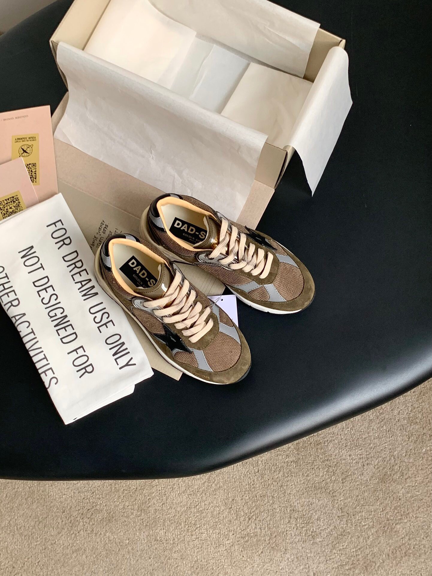 Golden Goose Sneakers-18