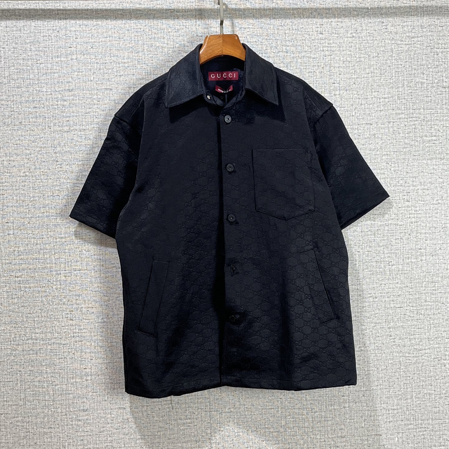 Gucci Clothing-122