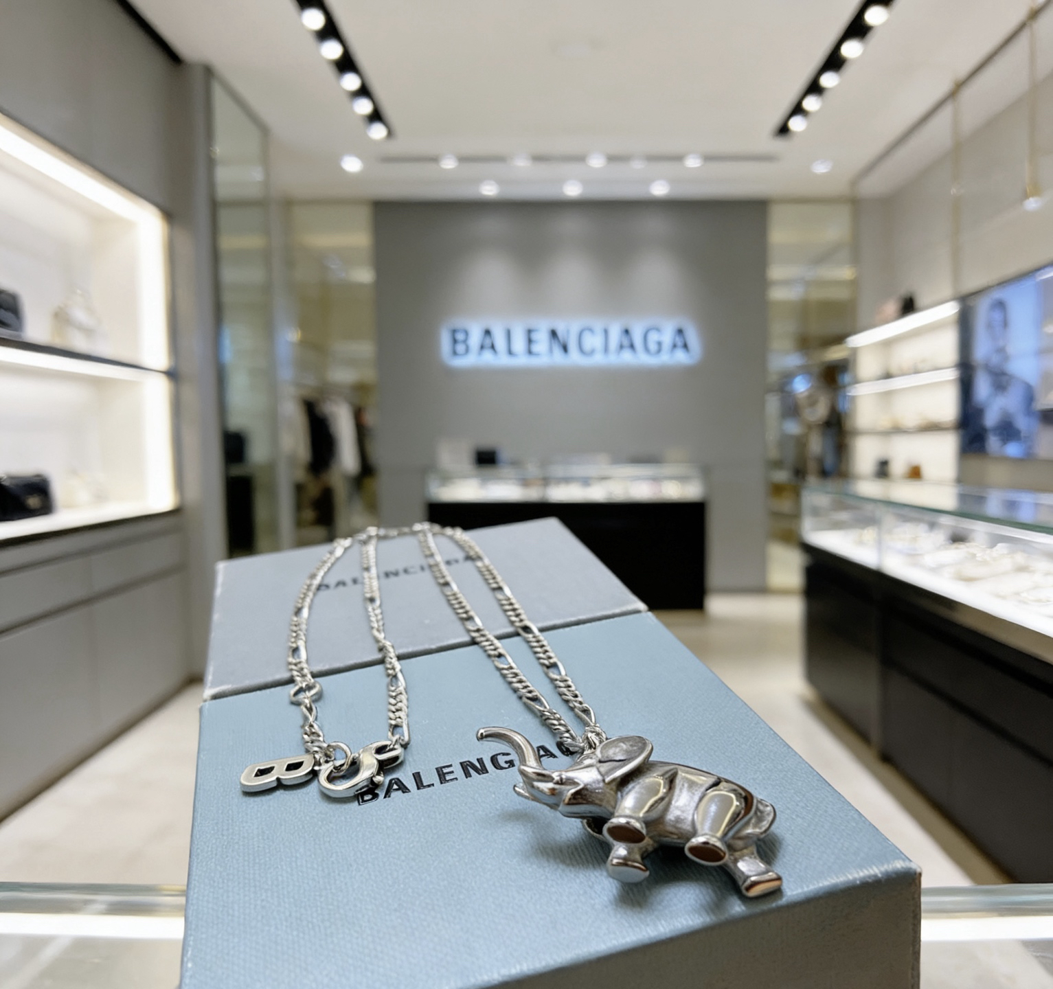 Balenciaga necklace-77