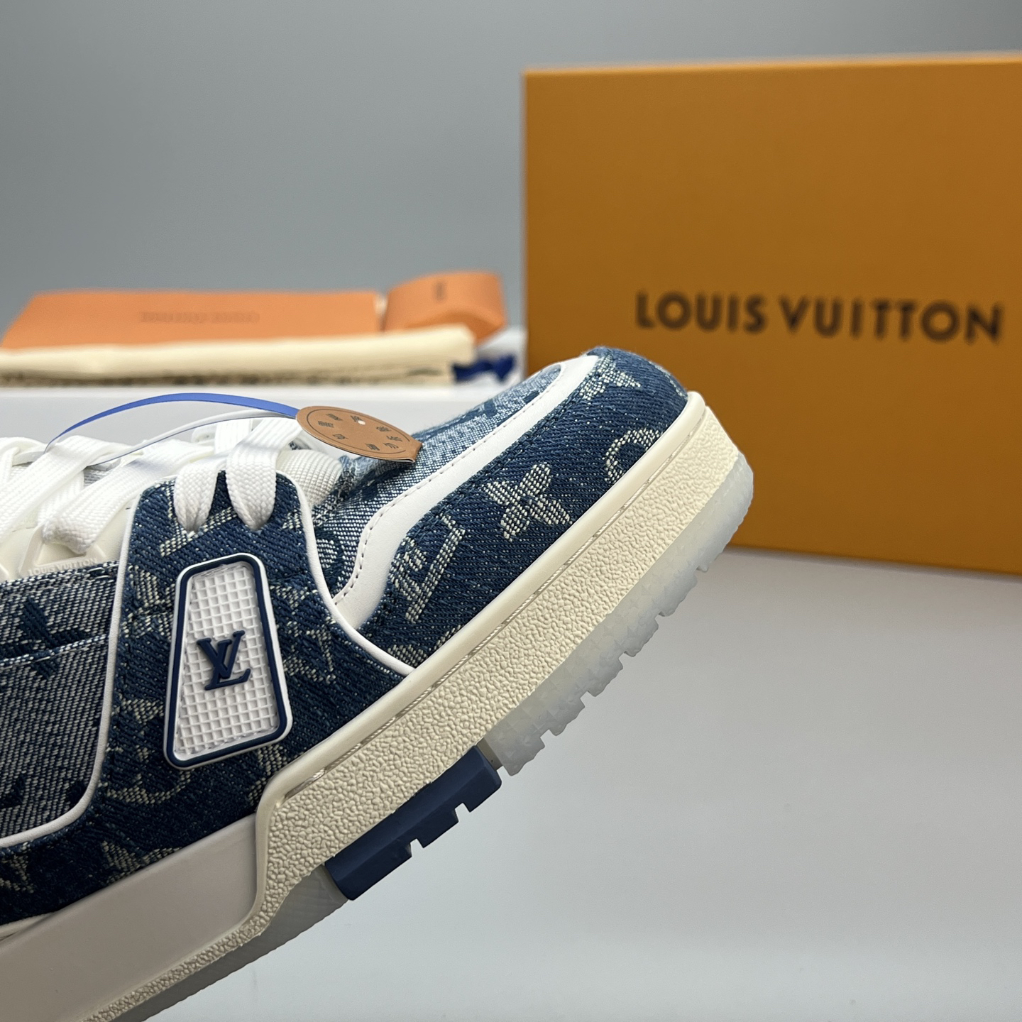 Lv Sneakers-145