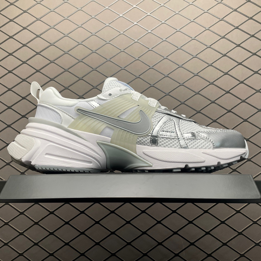 Nike Sneakers-211