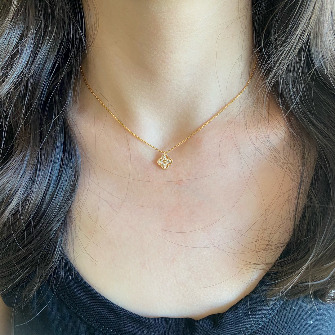 Van Cleef & Arpels necklace-24