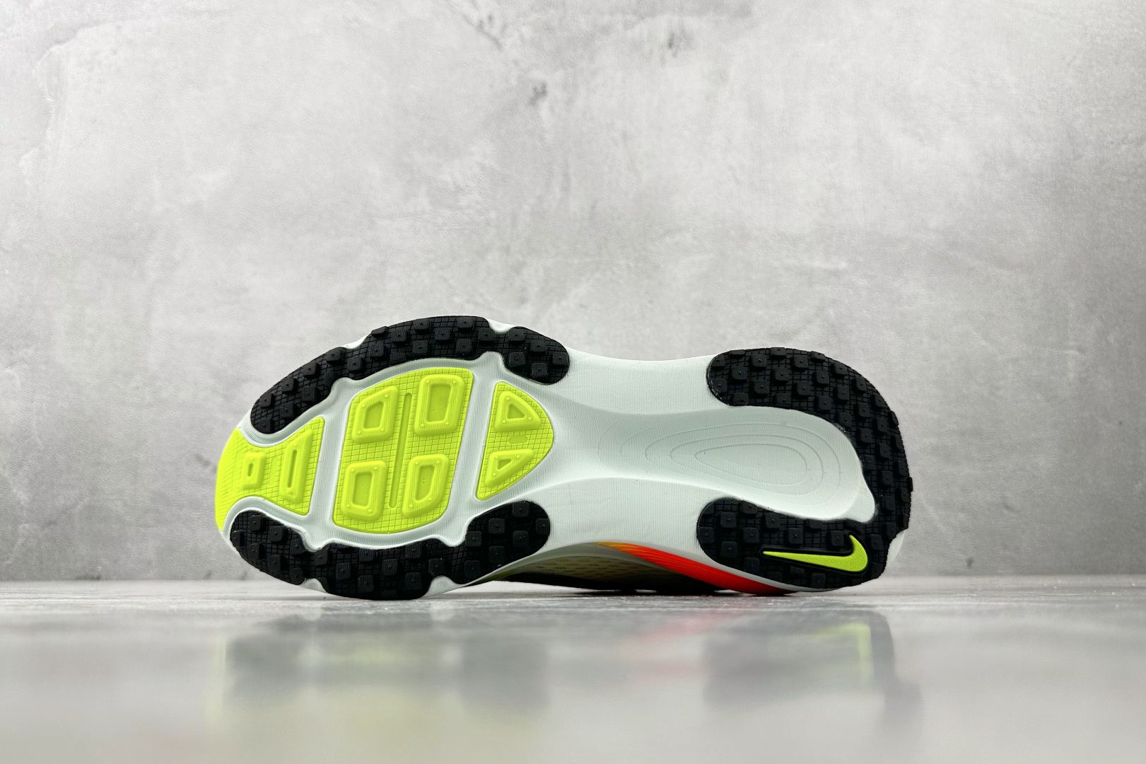 Nike Sneakers-165