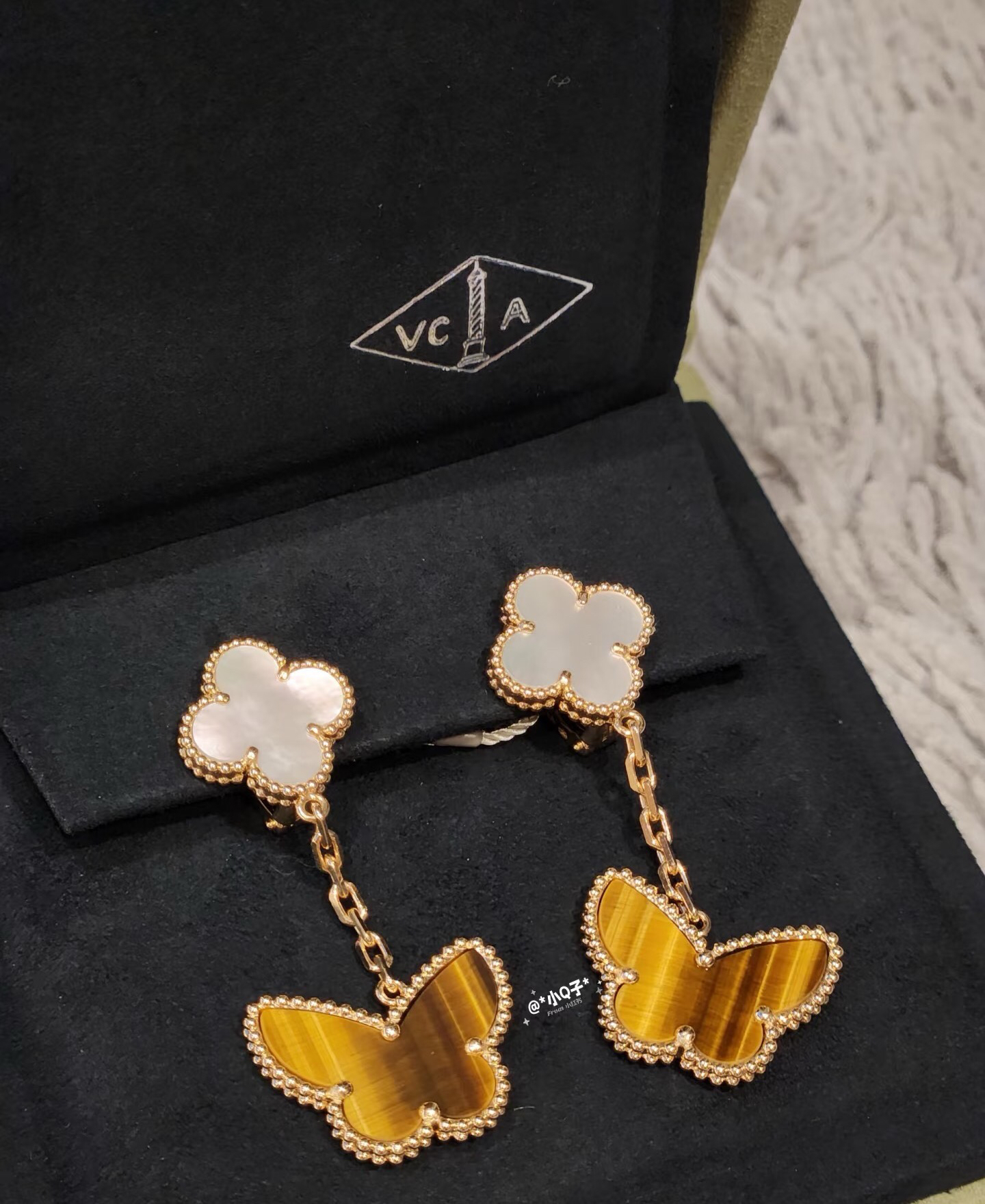 Van Cleef & Arpels earring-90