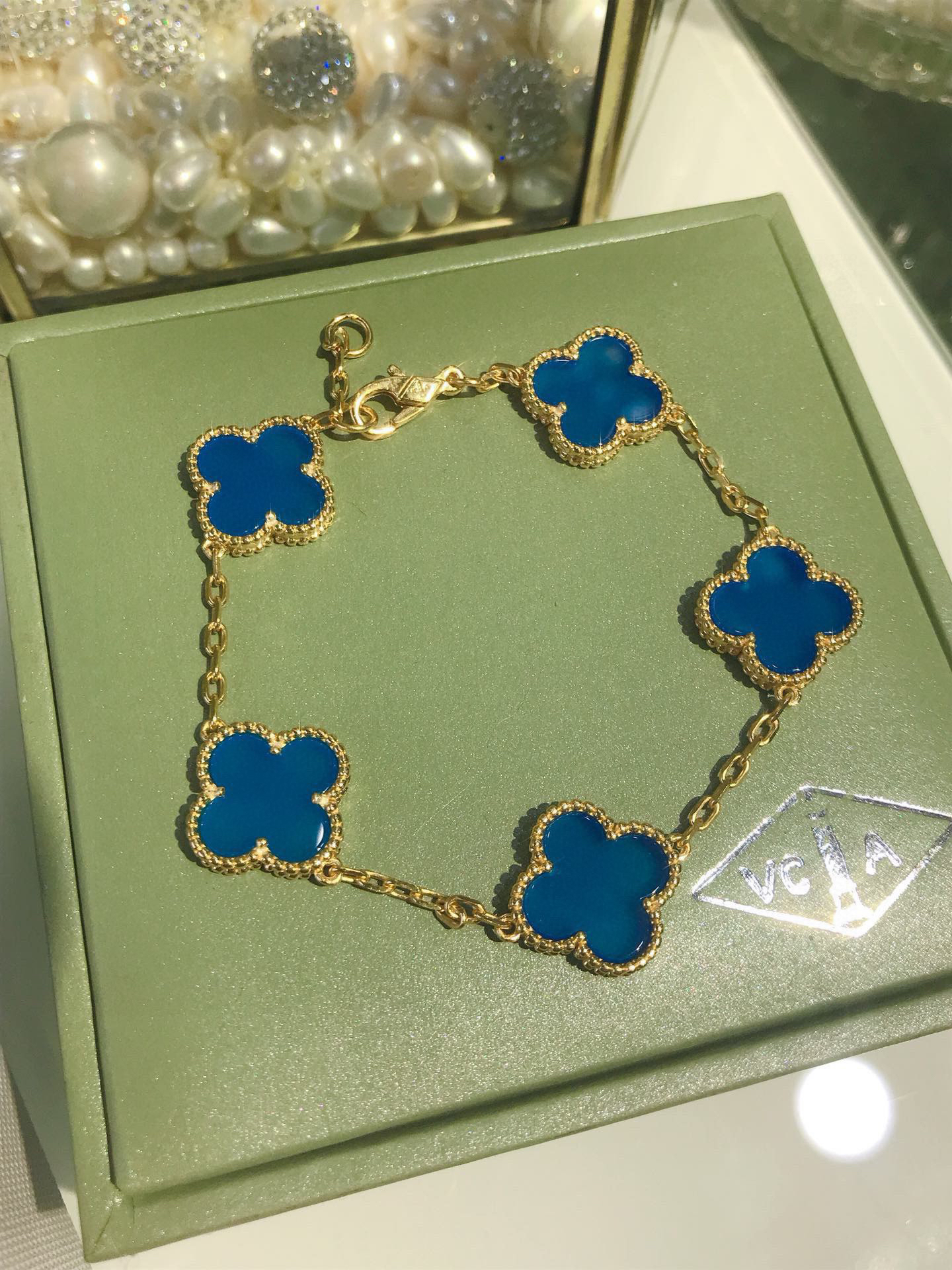 Van Cleef & Arpels Bracelet-60