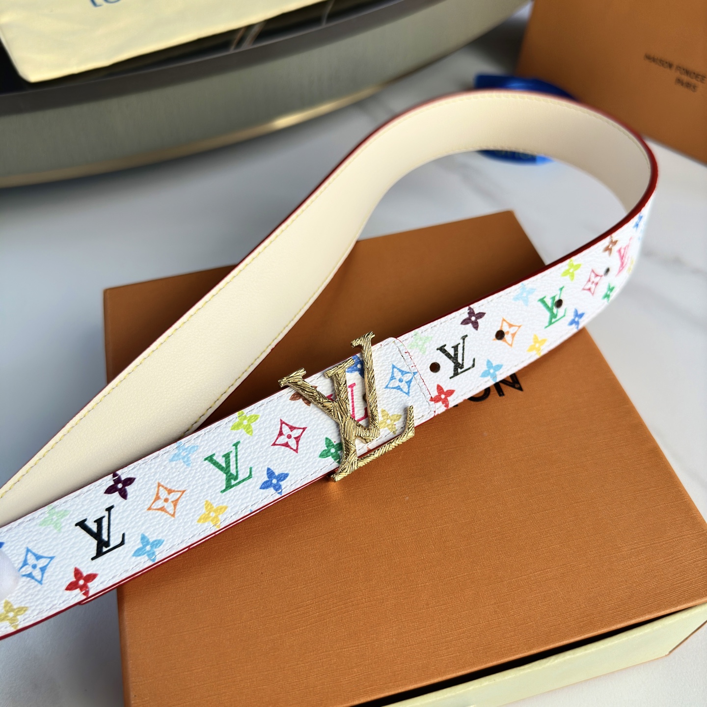 Lv belt-82