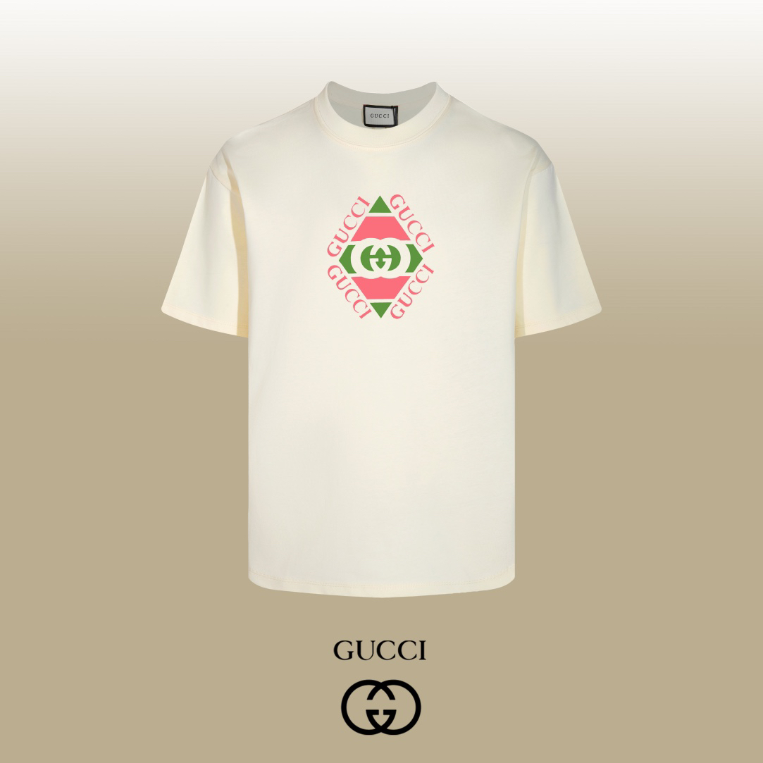 Gucci clothing-260