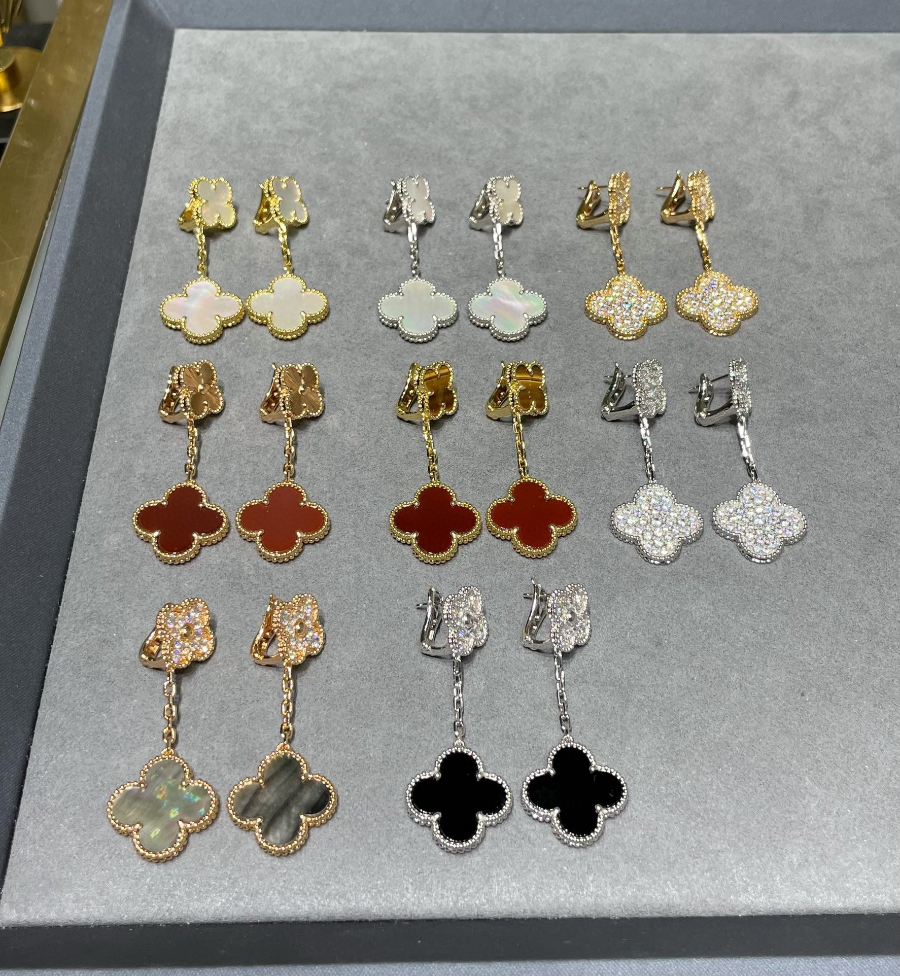 Van Cleef & Arpels earring-49