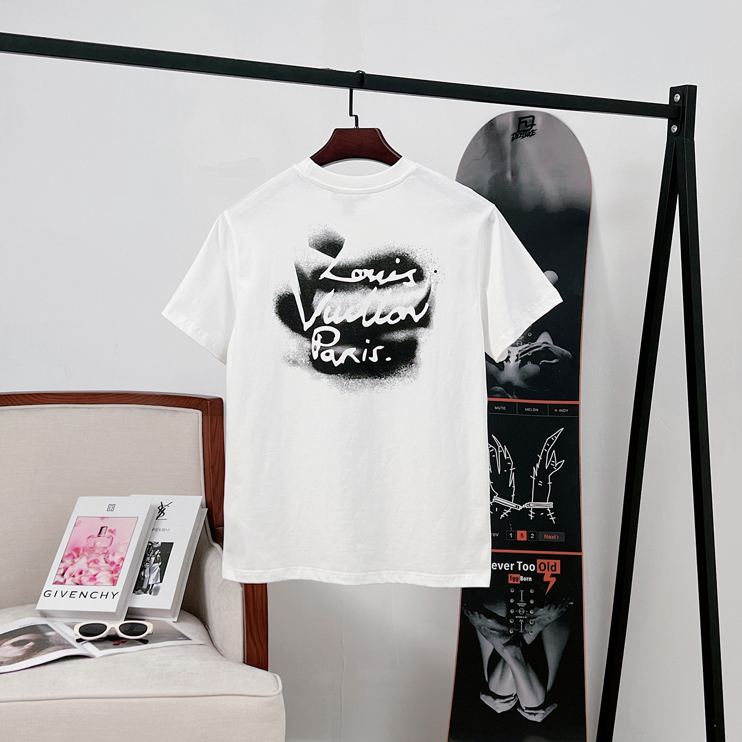 LV clothing-90