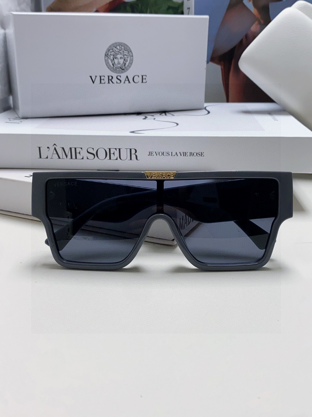 Versace glasses-12