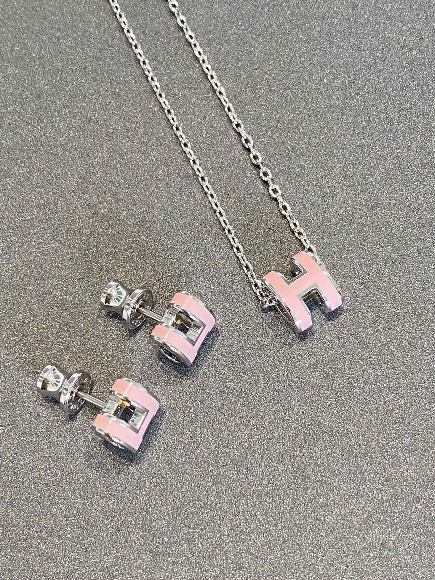 Hermes earrings-56