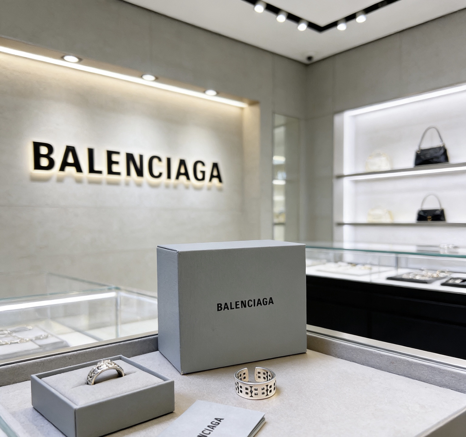 Balenciaga ring-22