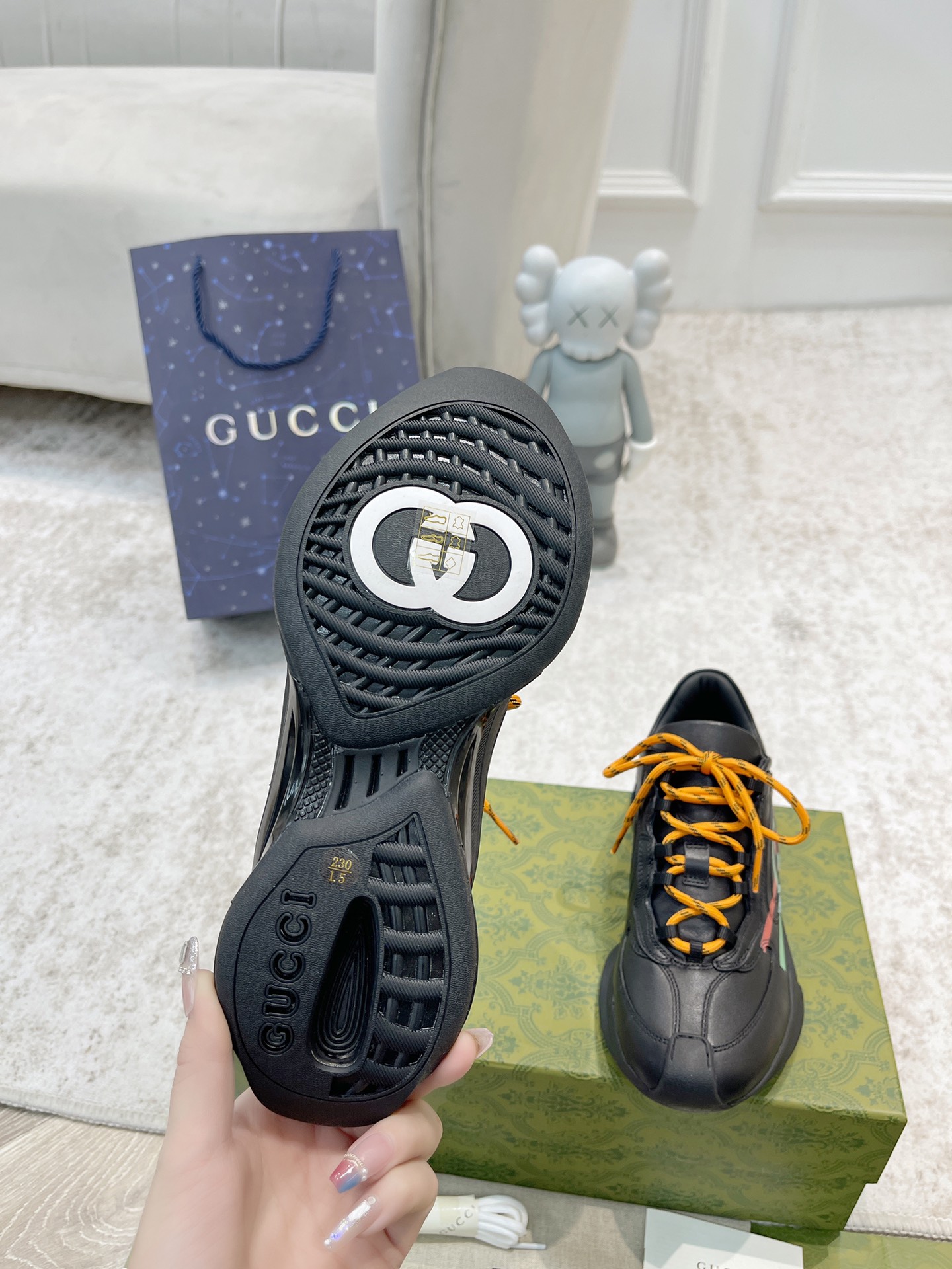Gucci Sneakers-149