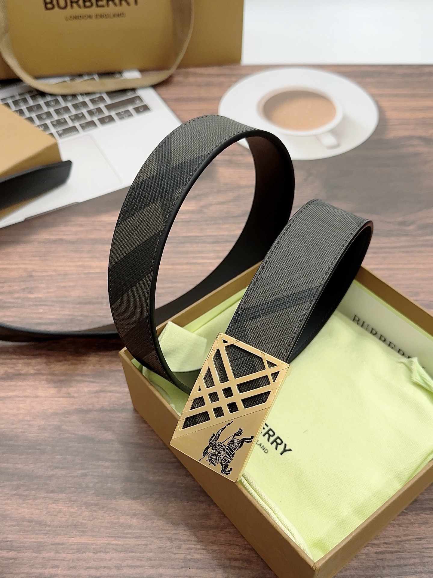 Burberry belt-46