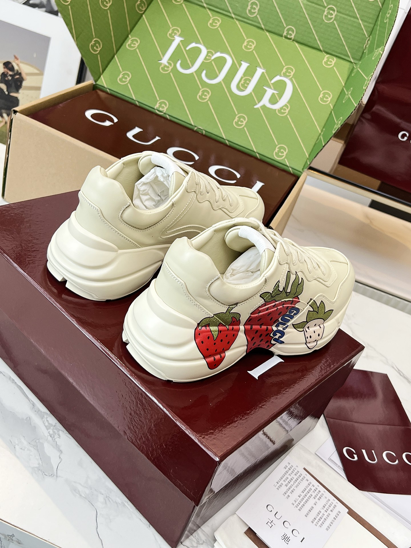 Gucci Sneakers-117