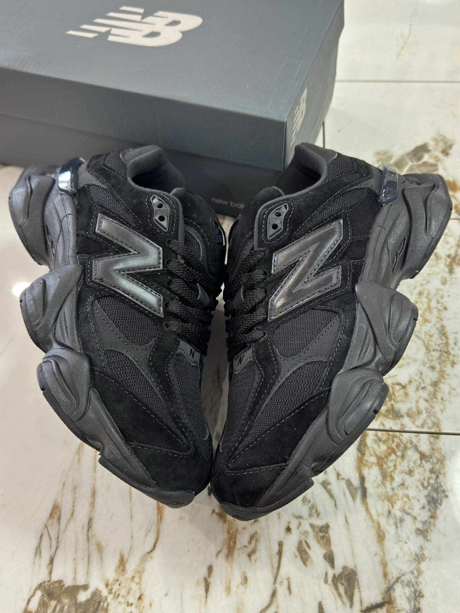 New Balance Sneakers-136