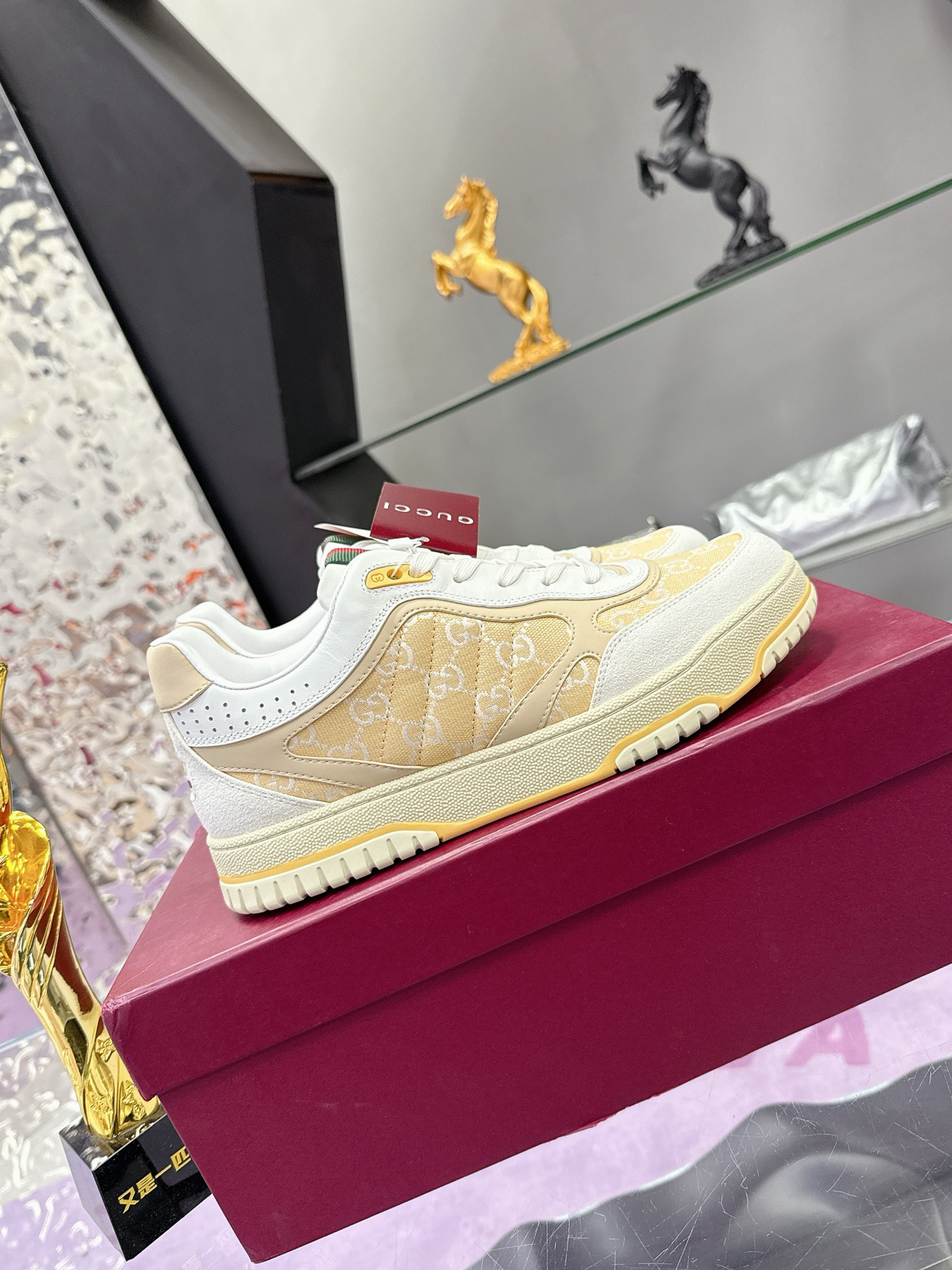 Gucci Sneakers-69