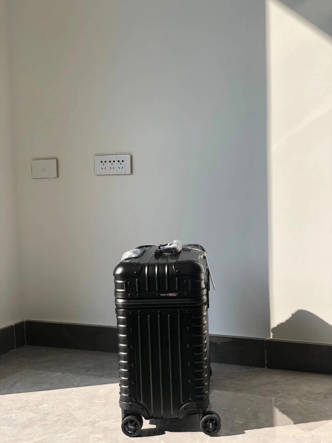 RIMOWA luggage-10
