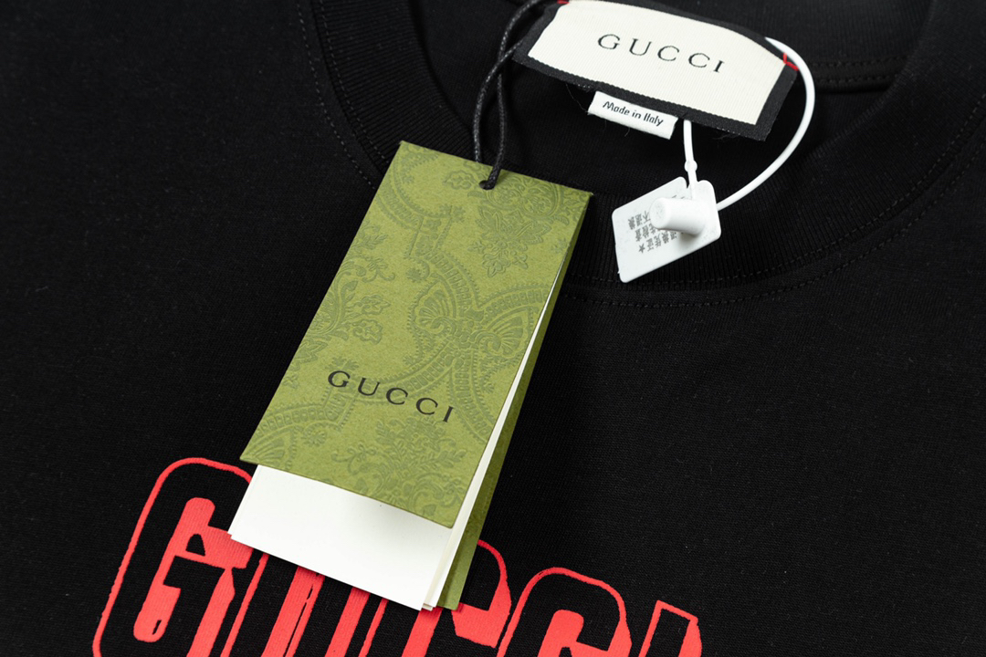Gucci clothing-88
