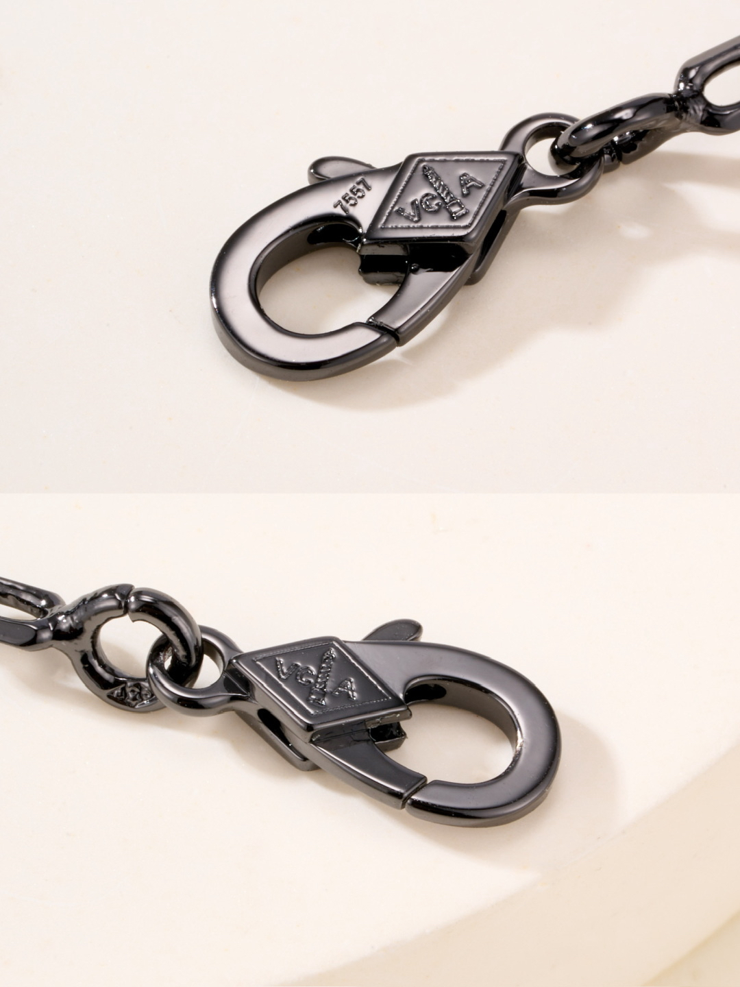 Van Cleef & Arpels Bracelet-17