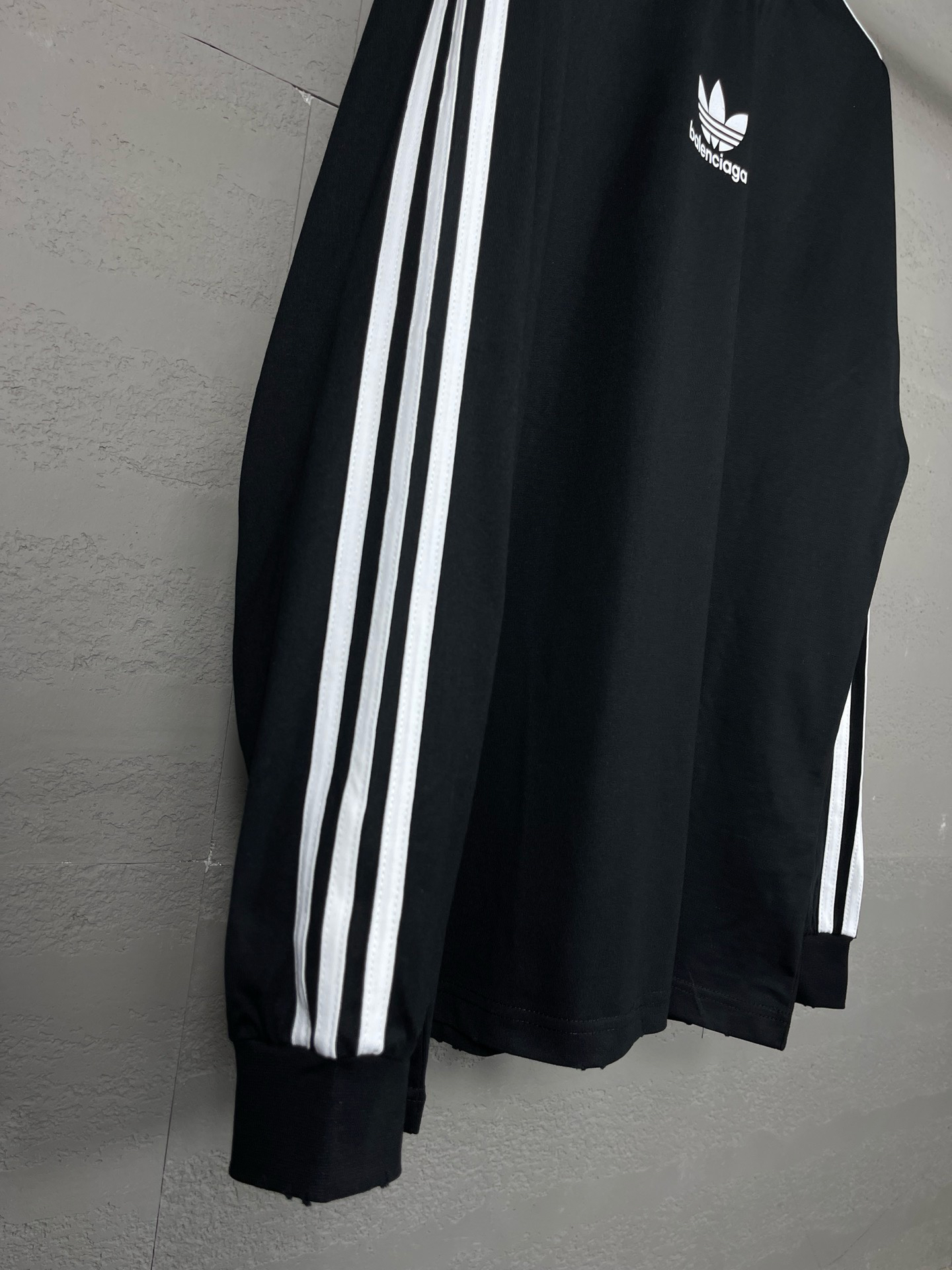 Balenciaga clothing-119