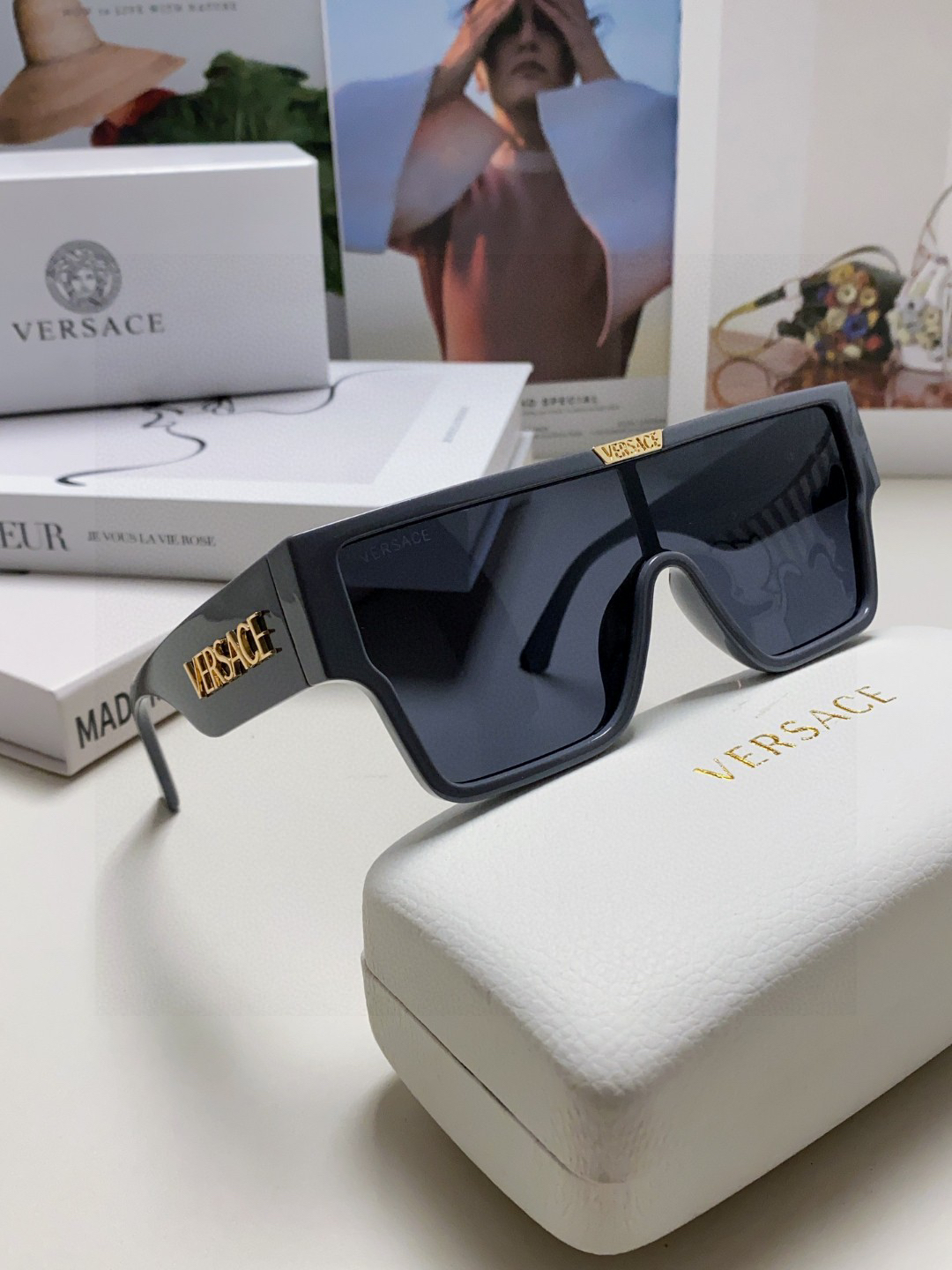 Versace glasses-12