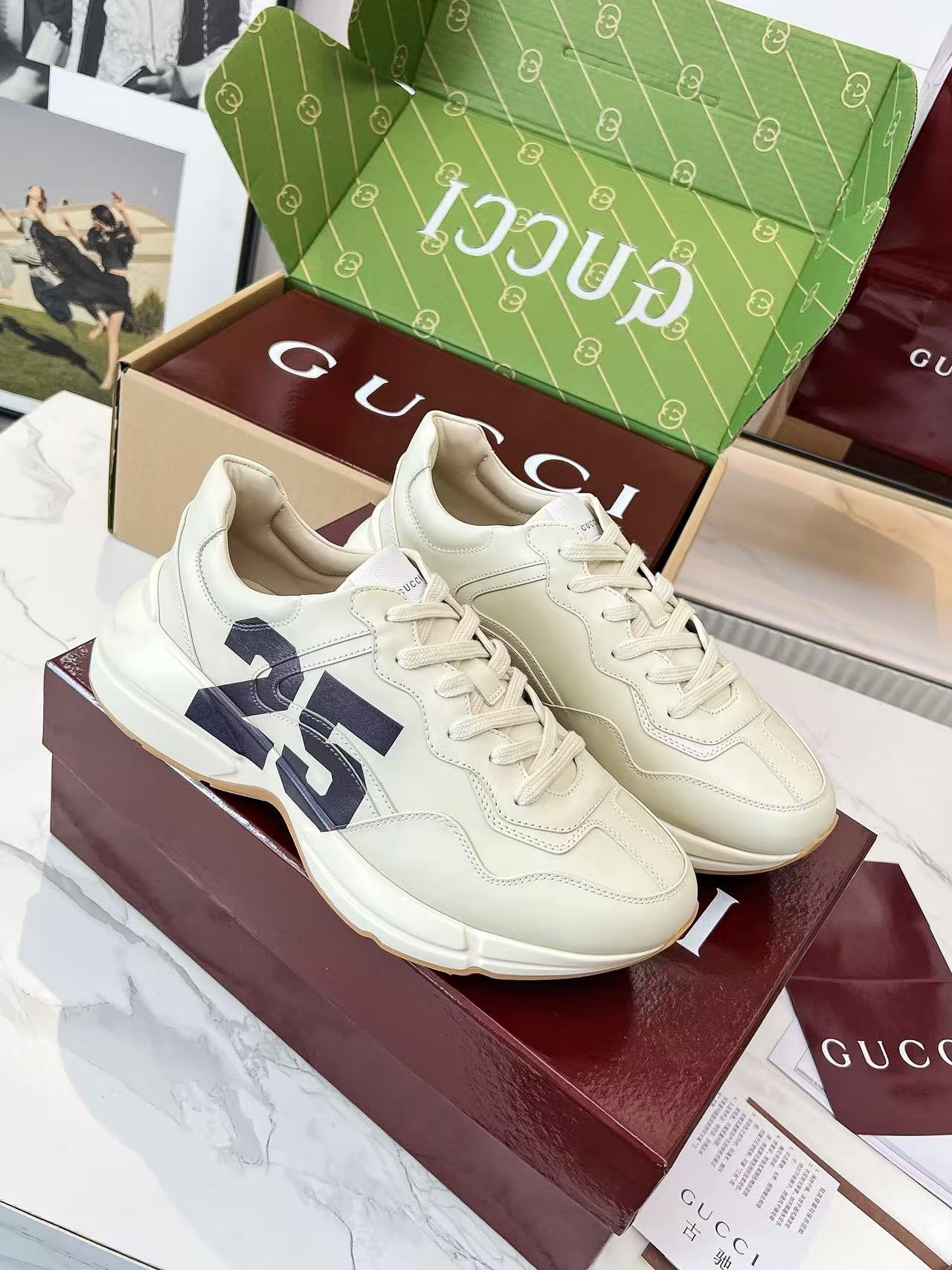 Gucci Sneakers-185