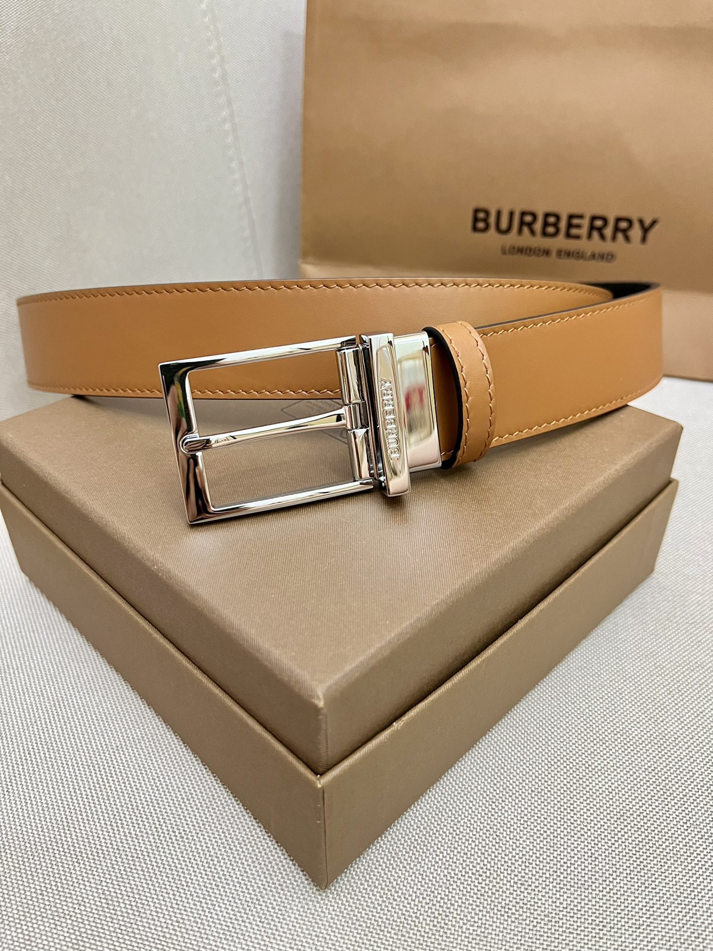 Burberry belt-30
