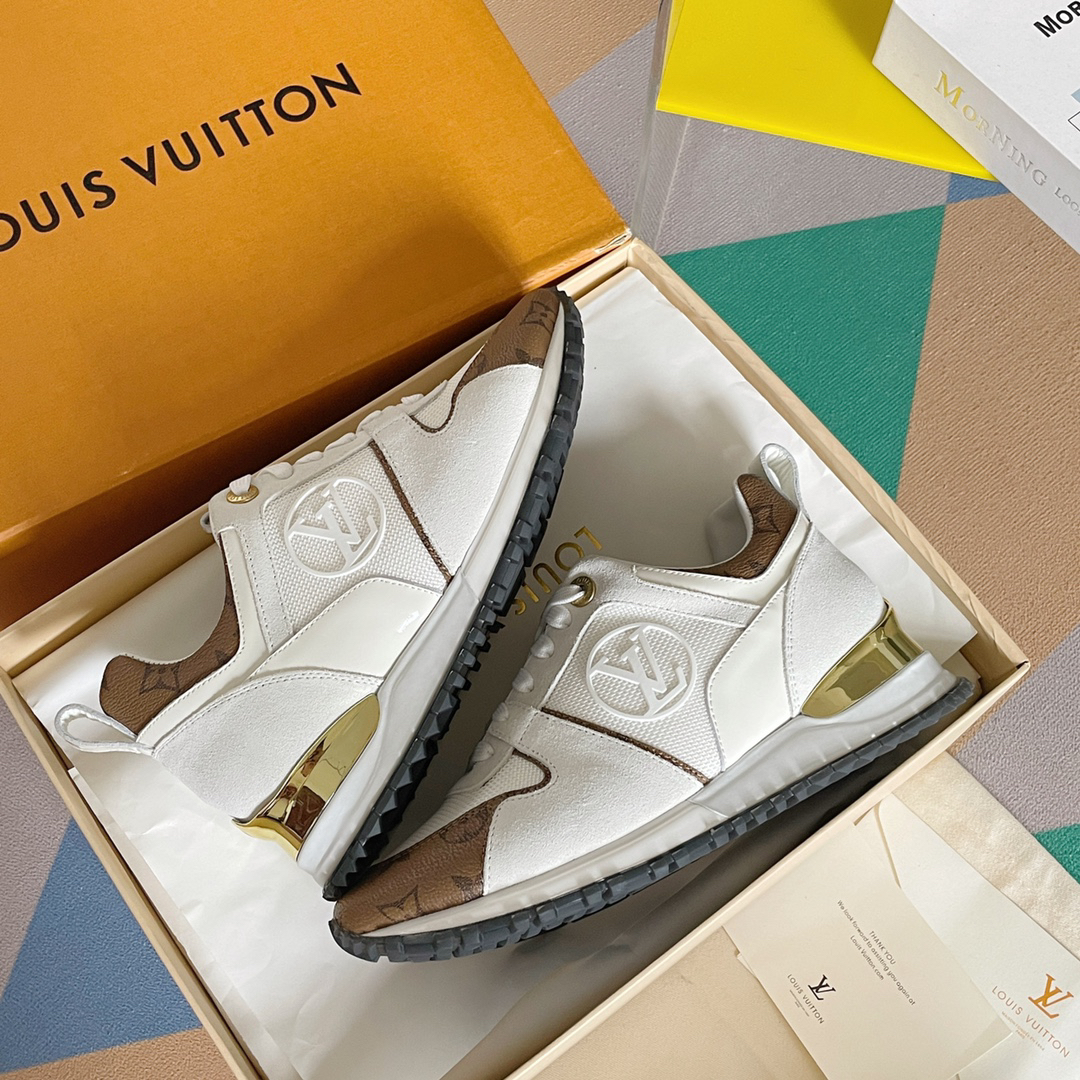 Lv Sneakers-215