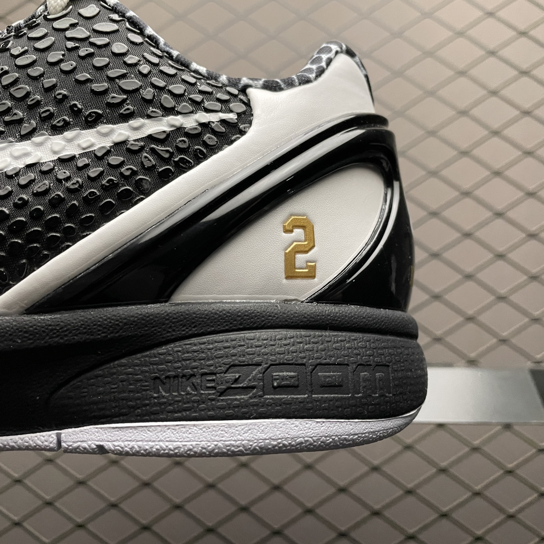 Nike Sneakers-140