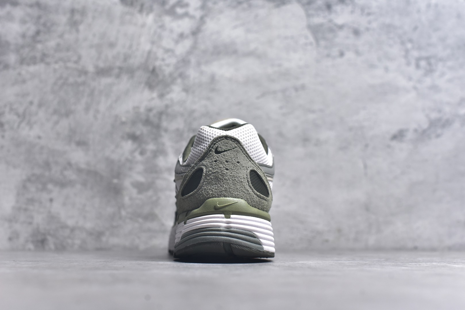 Nike Sneakers-313