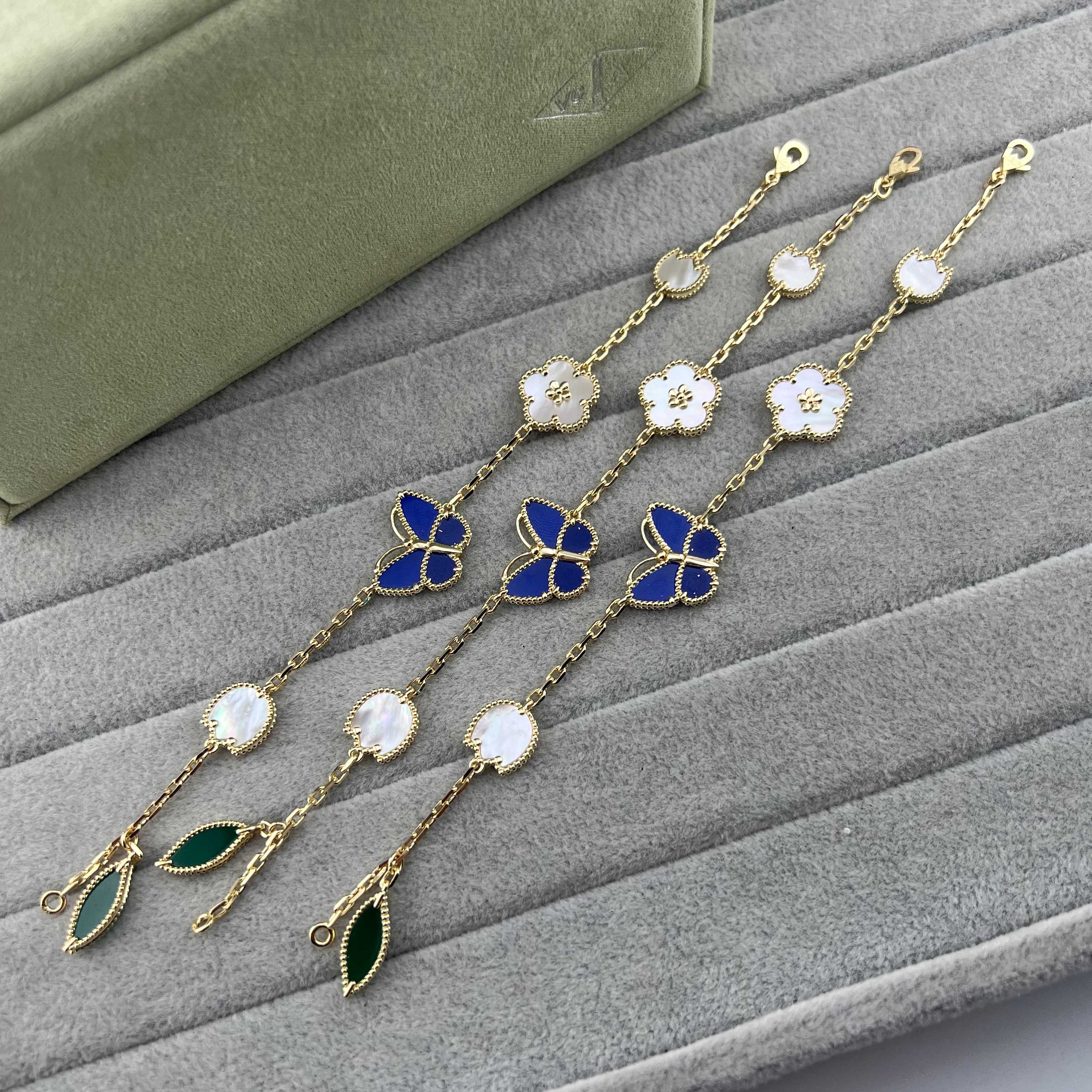 Van Cleef & Arpels Bracelet-1