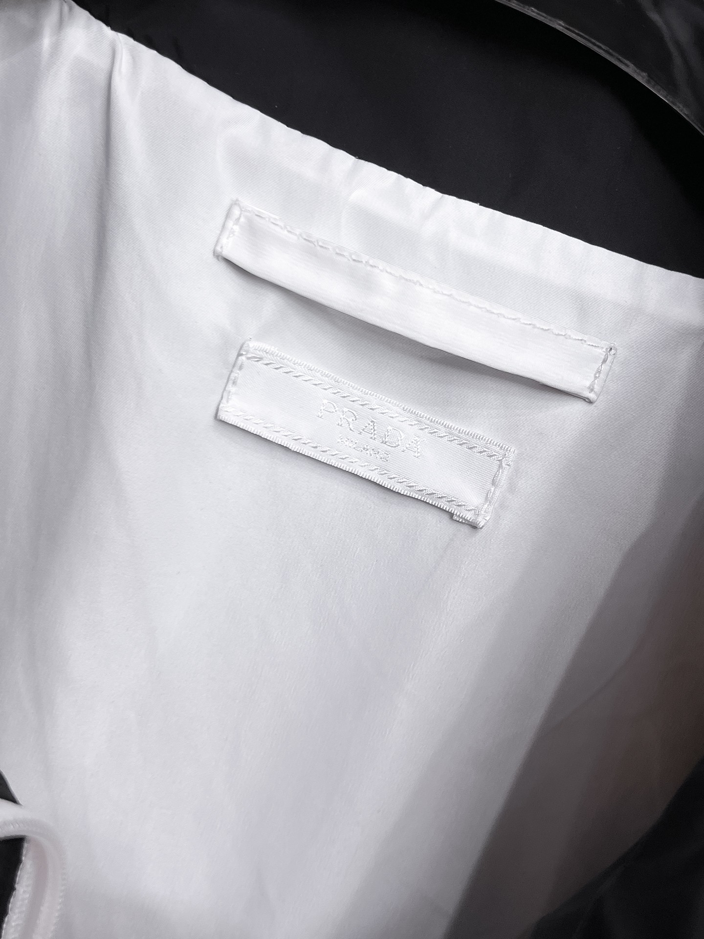 Prada Clothing-115