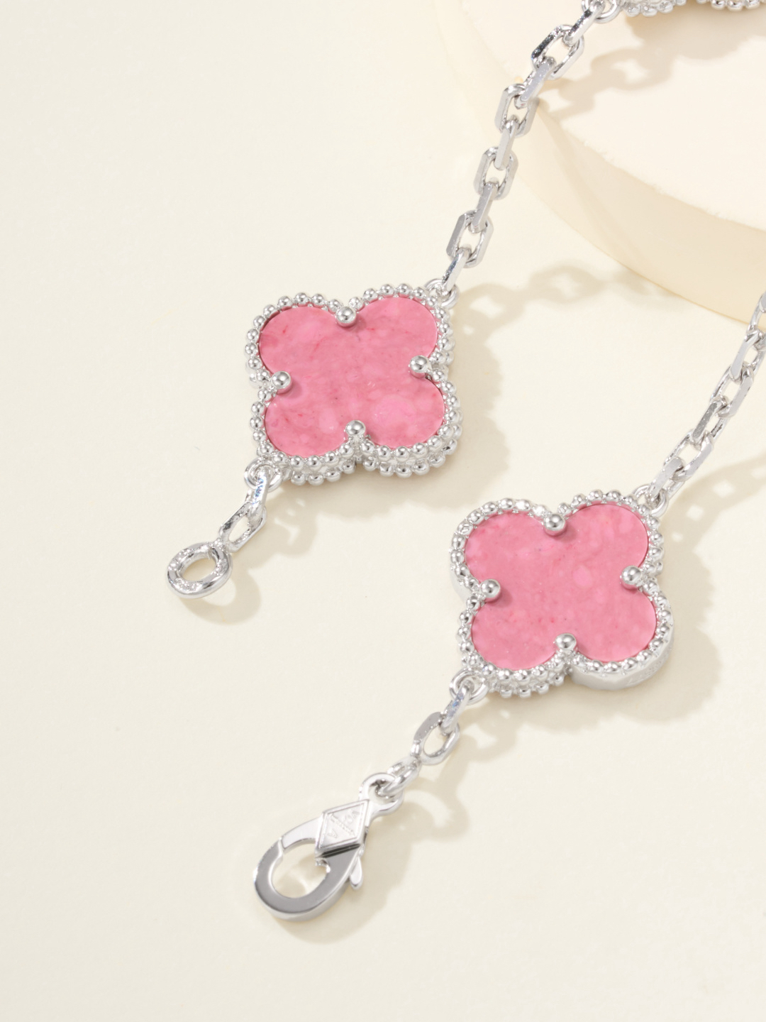 Van Cleef & Arpels Bracelet-64