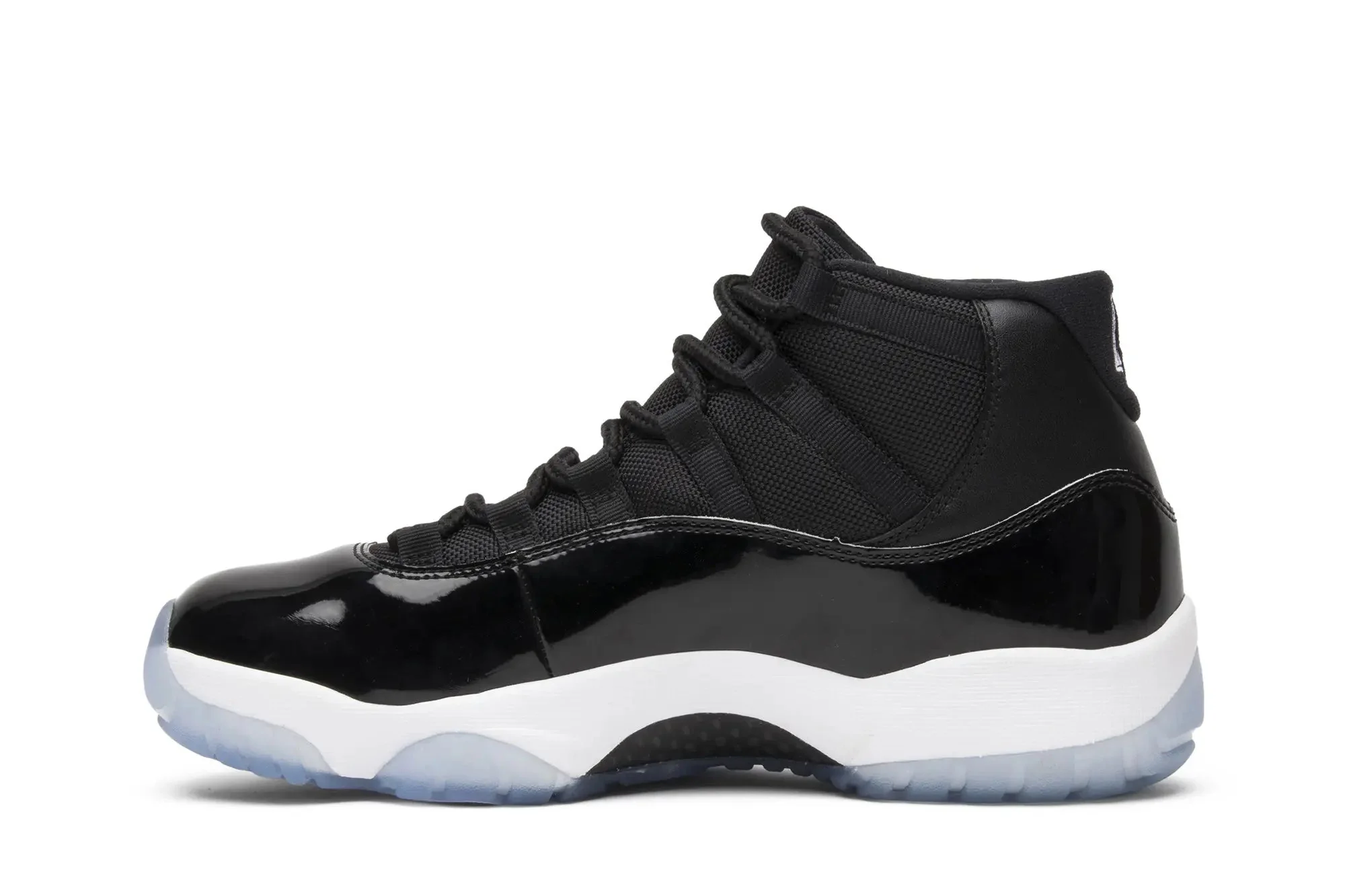 Jordan 11 Retro 'Space Jam' 2016